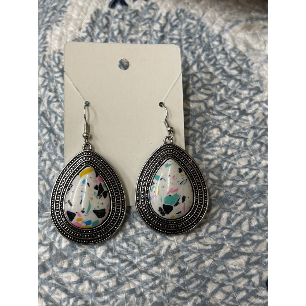 #57. Paparazzi Terrazzo Tundra Earrings
